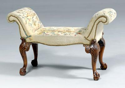 Chippendale style serpentine bench  91b01