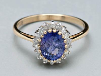 Lady's tanzanite and diamond ring,