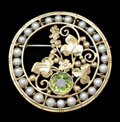 Vintage Art Nouveau pearl brooch  918c6