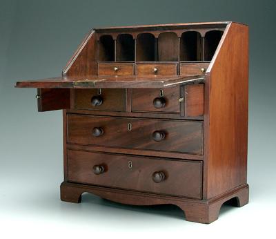 Chippendale mahogany miniature 91e4b