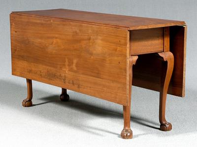Chippendale walnut drop leaf table  91f59