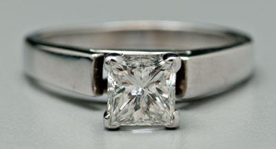 Diamond engagement ring princess cut 91cc8