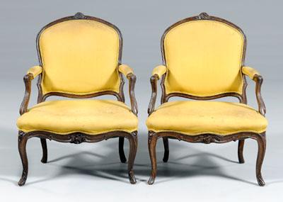 Pair Provincial Louis XV fauteuil  9219d