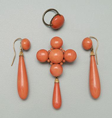 Victorian coral jewelry pair earrings 92344