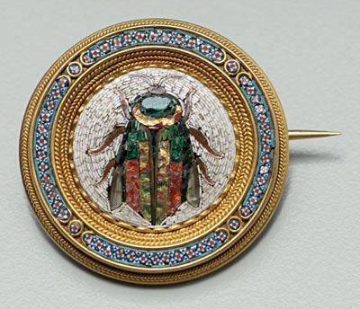 Fine micro-mosaic pendant, central