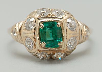 Emerald diamond ring central 9238e