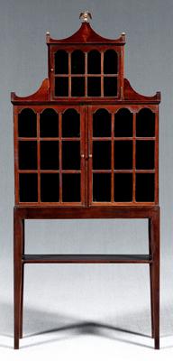 Federal inlaid mahogany cabinet  925ec