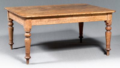 Country pine table turned mahogany 92657