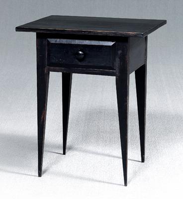 Federal style painted table poplar 926dd