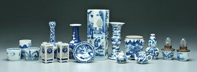 16 pieces Chinese porcelain: blue