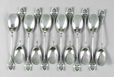 Gorham Ivy sterling ice cream spoons  92729