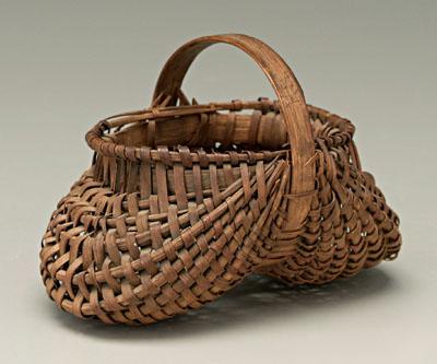 Miniature oak split egg basket,