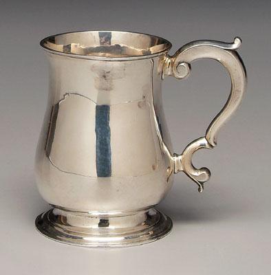 Channel Island silver mug, round