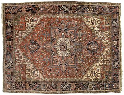 Heriz rug, typical central medallion