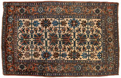 Bijar rug, repeating floral and