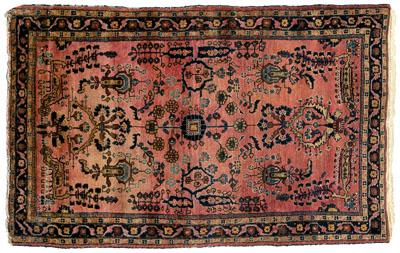 Sarouk rug repeating floral designs 92a8a