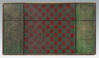 Red and green painted game board  9281e
