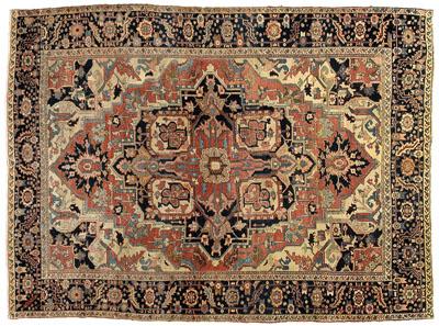 Serapi rug, large central medallion