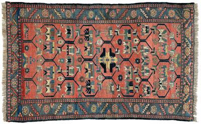Lillihan rug, unusual lattice design