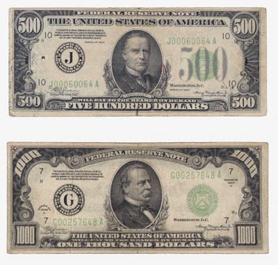 Two Federal Reserve notes one 92d2a