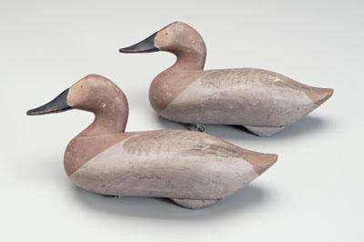 Two carved and painted duck decoys  92ff2