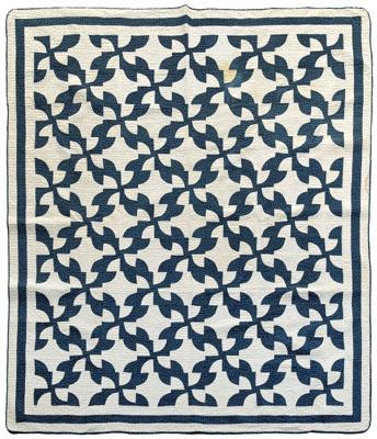 Pieced Drunkard s Path quilt blue 93658