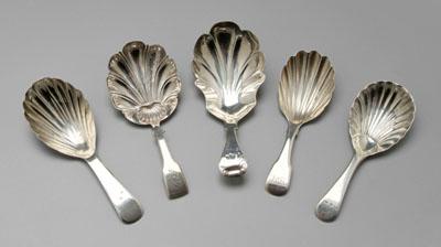 Five English silver caddy spoons  9370f