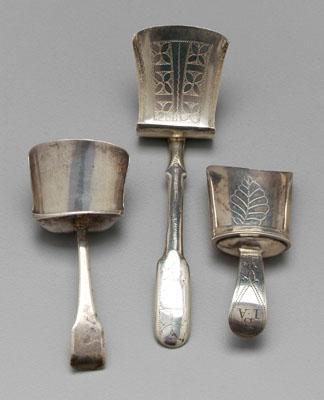 Three English silver caddy spoons  93717