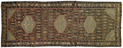 Baku long rug three stepped diamond 93480
