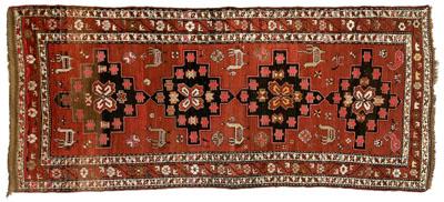 Karabaugh medallion rug, four central