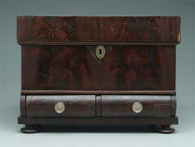 Classical silver chest, bookmatched