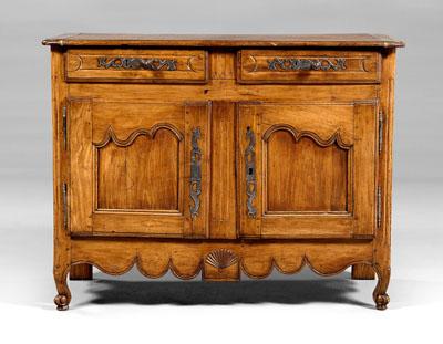 Provincial Louis XV buffet carved 93768