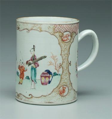 Chinese export porcelain mug ladies 9385e