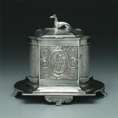 Silver plated biscuit box greyhound  938c2