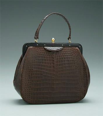 Nettie Rosenstein alligator handbag  938d7