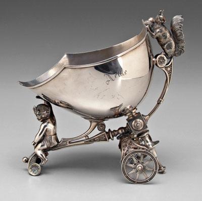 Silver-plated nut dish, base frame with