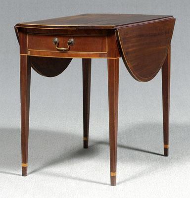 Federal mahogany Pembroke table  93ecc