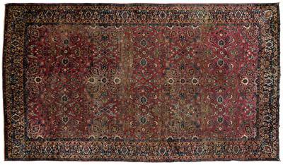 Finely woven Sarouk rug, repeating floral