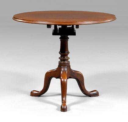 Chippendale mahogany tilt-top table,