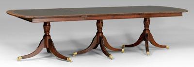 Federal style mahogany dining table  93c14