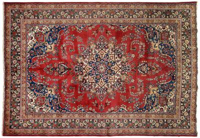 Tabriz carpet, ornate central medallion