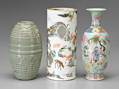 Three pieces Chinese porcelain: