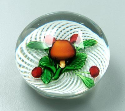 Paperweight, bouquet of fruit,