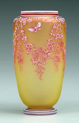 Webb tricolor cameo vase floral 941b9