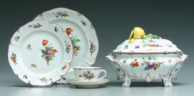 91 pieces Nymphenburg china: hand painted