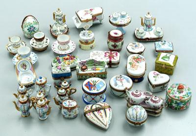 35 Limoges painted porcelain boxes: