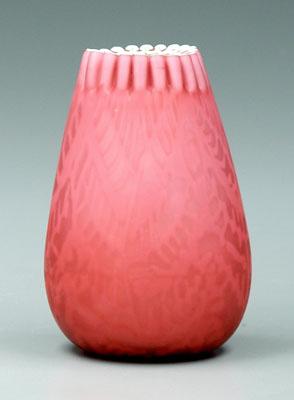 Mother-of-pearl cranberry vase, satin