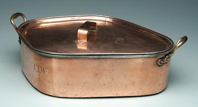 Lidded copper cooker kite shaped  942fb