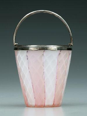 Striped mother-of-pearl pail, satin