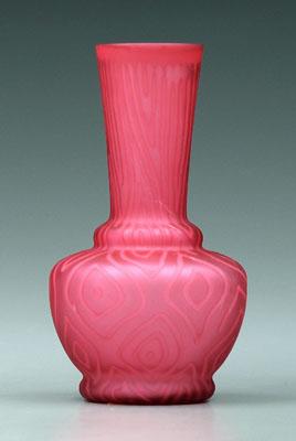 Mother of pearl vase cranberry 93fc0